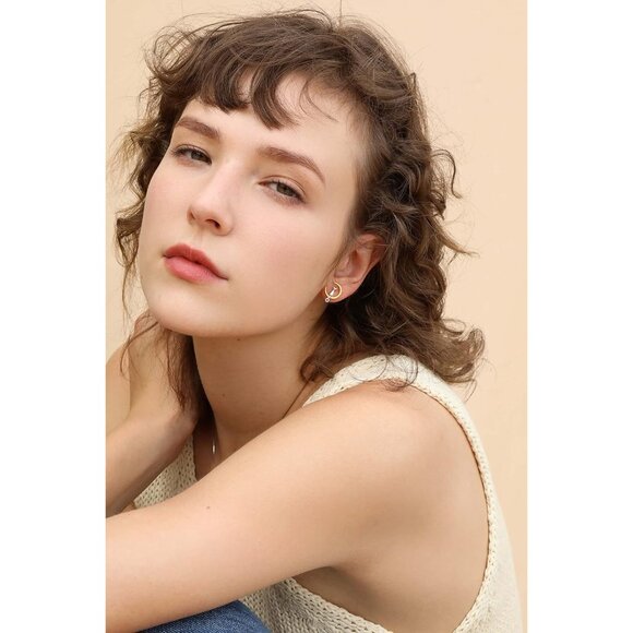 Women's S.Leaf 18Karat Plated Cat Earrings 925 Sterling Silver Hypoallergenic - Picture 3 of 9